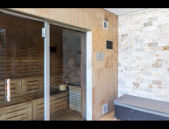 0.5 BEDROOM APARTMENT TO LET IN CAPE TOWN CITY CENTRE